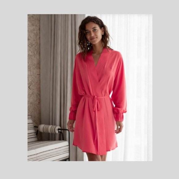 Lunya Washable Silk Robe Energized Pink Medium Self Tie Removable Belt Pockets - Picture 3 of 10